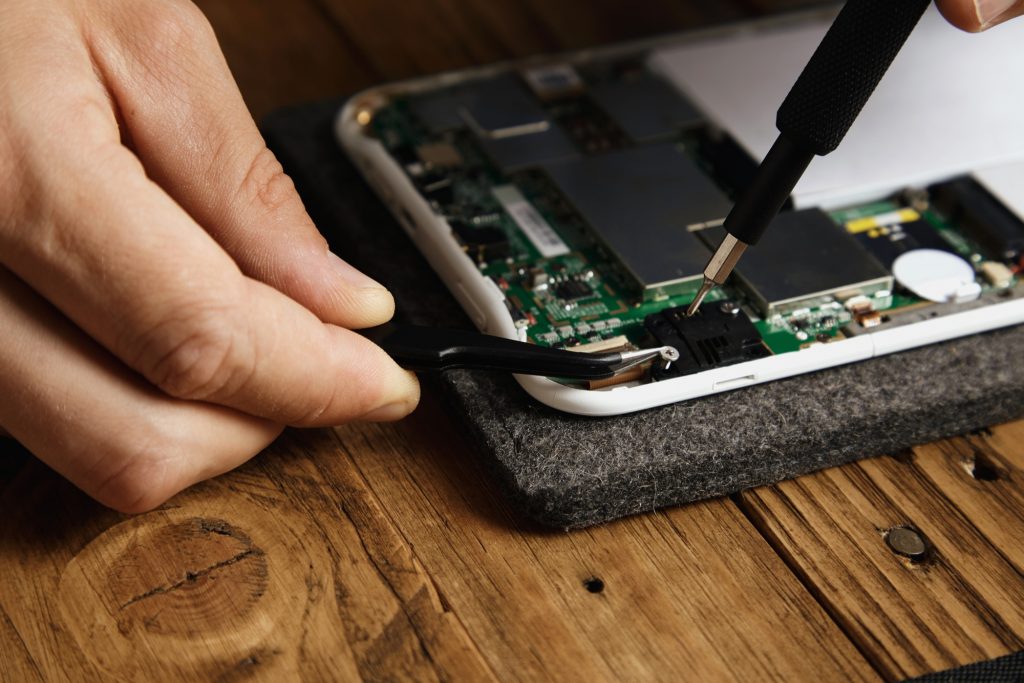 cell phone repair in Anderson